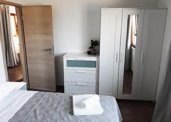 Family-friendly With Swimming Pool Zrnovo, Korcula - 16116 Zrnovo